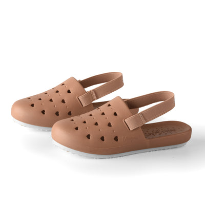 TAN SOLID JUVENILE SLINGERS <span style="font-size: 12px; font-weight: normal;"><br> Kids water sandal <br> *Runs true to size compared to EU sizing