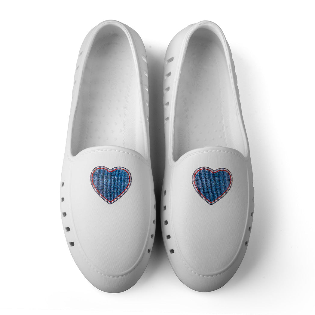 White cruise loafer for teens and women with denim heart